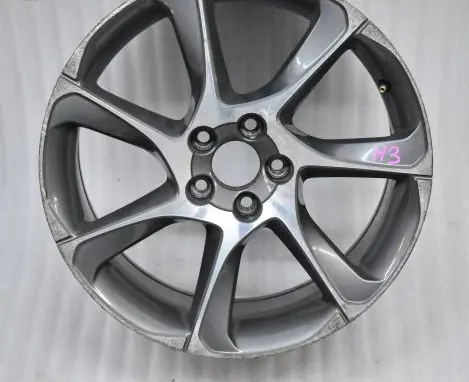 Volvo V60 R18 alloy rim 