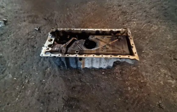 Volvo XC90 Oil sump