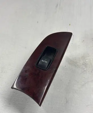 Lexus IS 220D-250-350 Electric window control switch