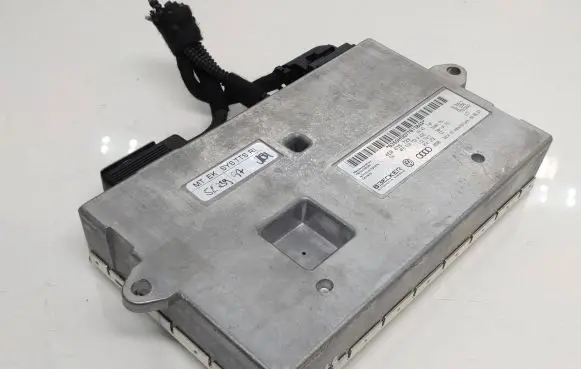 Audi A6 Allroad C6 MMI control unit 4F0910732A 4E0035729