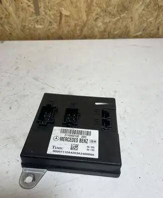 Mercedes-Benz E W211 Comfort/convenience module 2115452132