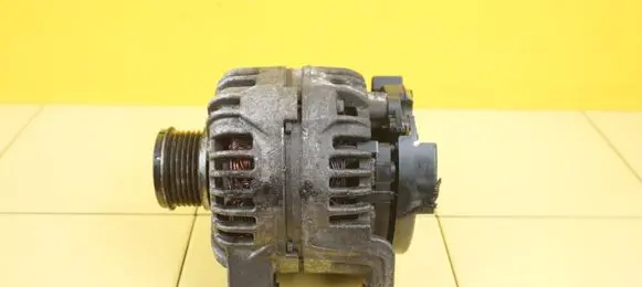 Opel Corsa D Generator/alternator F00M144160 A14NEL