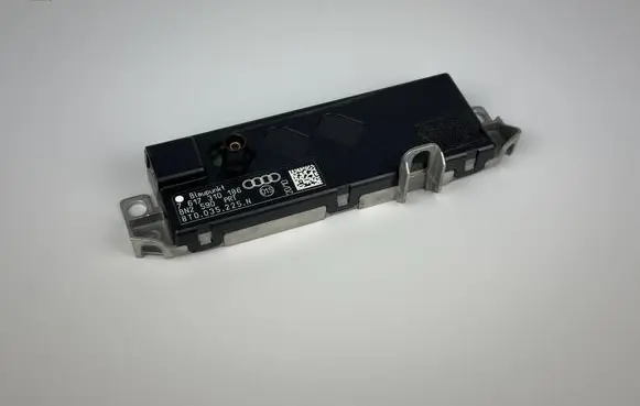 Audi A5 Sportback 8TA Aerial antenna amplifier 8T0035225N 7617310186