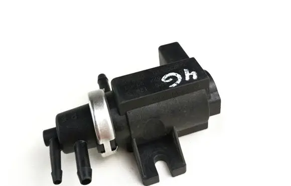 Volkswagen Golf IV Turbo solenoid valve 1j0906627 72290320