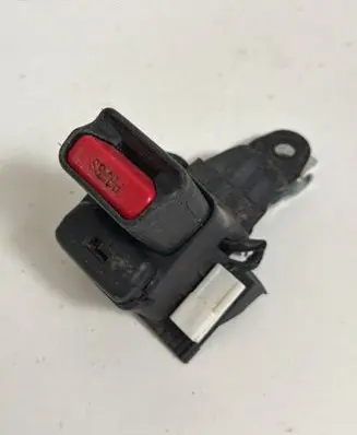 Toyota Corolla E210 E21 Rear seatbelt buckle 1152542