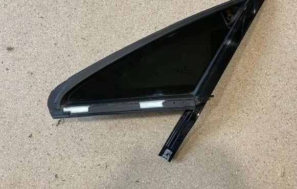 Mercedes-Benz E W238 Rear side window A2386709000
