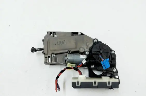Mercedes-Benz GLC AMG Tailgate/trunk/boot lock/catch/latch A0999064703