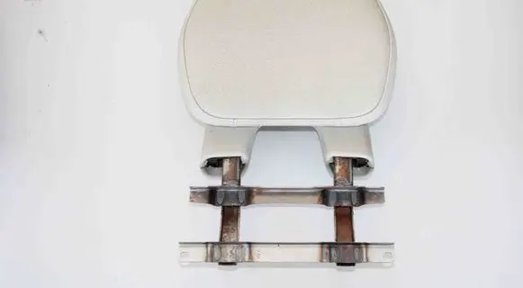 Volvo XC90 Front seat headrest 