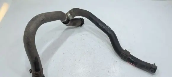 Volkswagen PASSAT B8 Engine coolant pipe/hose 3B0122291B