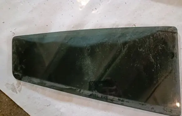 Chrysler Pacifica Rear vent window glass AS3
