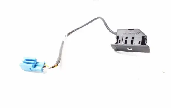 Mercedes-Benz SLK R172 AUX in-socket connector A1728200815