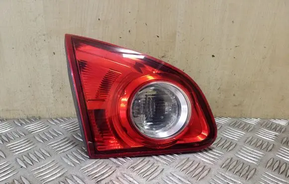 Nissan Qashqai Tailgate rear/tail lights 26555JD800