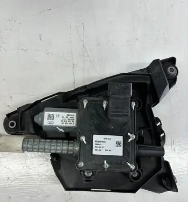 Peugeot 3008 I Hand brake/parking brake motor 9673094880