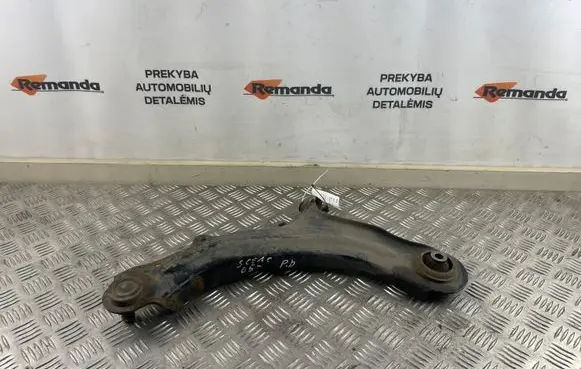 Renault Scenic II - Grand scenic II Front lower control arm/wishbone