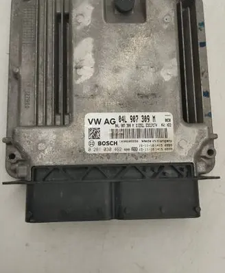 Volkswagen PASSAT B8 Engine control unit/module 04L907309M 0281030462