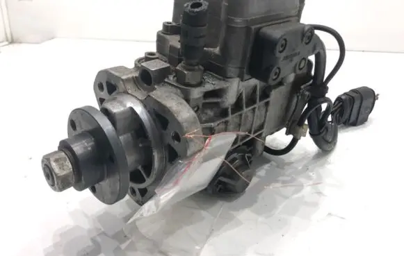 Seat Toledo II (1M) Fuel injection high pressure pump 