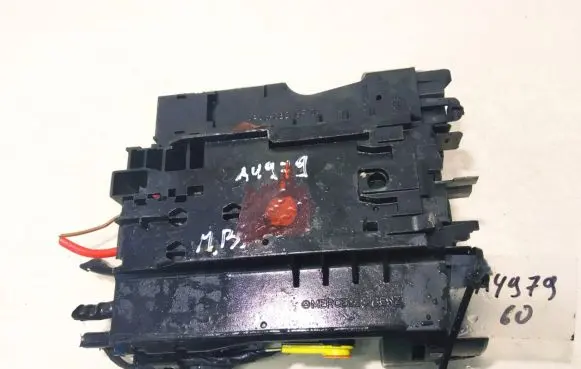Mercedes-Benz C AMG W204 Fuse box set a2045403850 13534792