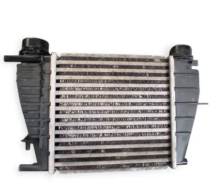 Renault Clio III Intercooler radiator 144618748R