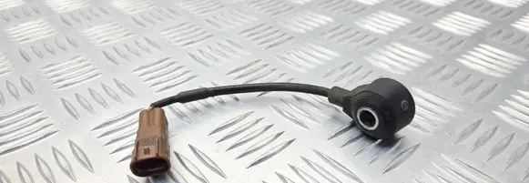 Subaru Legacy Detonation knock sensor KNE26 4518