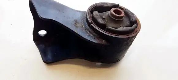 Mazda 626 Engine mount bracket GE4T39040