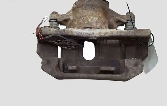 Toyota Auris 150 Front brake caliper