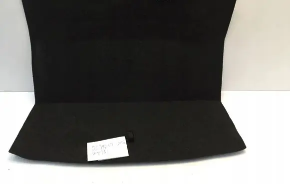 Trunk/boot mat liner