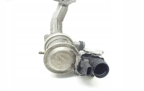 Audi RS4 EGR valve 079131166S