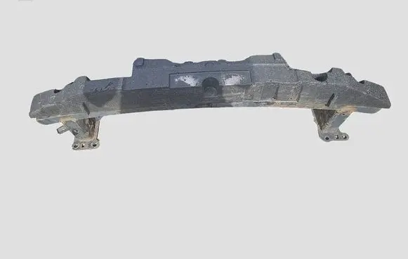 Nissan Qashqai Front bumper cross member