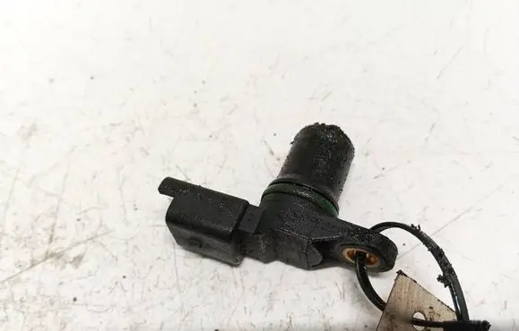 Renault Scenic II - Grand scenic II Camshaft position sensor 8200033686