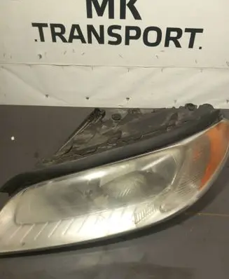 Volvo XC70 Headlight/headlamp 31214351 6330100001 112027