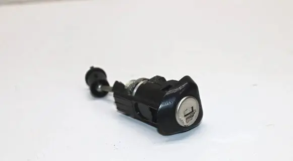 Audi Q5 SQ5 FY Front door lock (next to the handle) 80B837167A 80C837168A