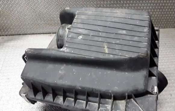 Opel Zafira A Air filter box 90531002