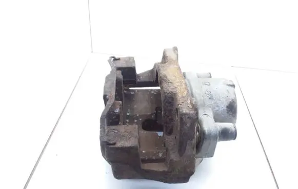 BMW 5 E39 Front brake caliper