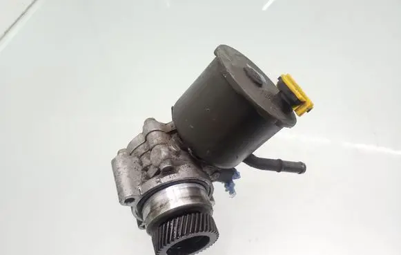 Mazda Premacy Power steering pump 97128048 BJ3A3265XC
