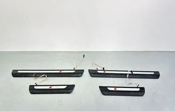 Audi Q7 4M sill trim set (inner) 4M0947406B