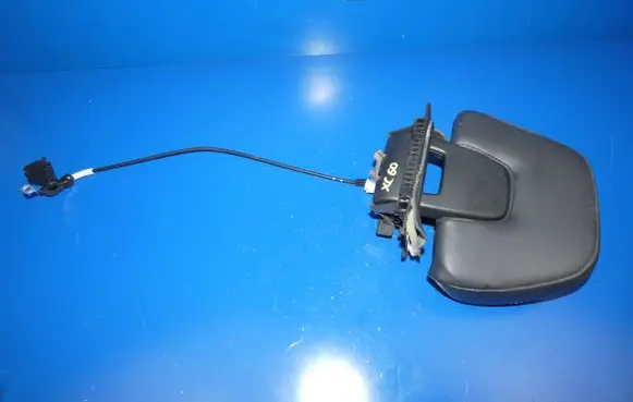 Volvo XC60 Rear seat headrest 