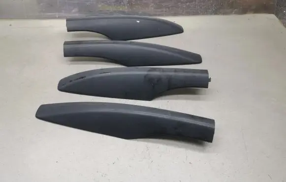 Volkswagen PASSAT B6 Roof bar rail cover 3C9860149 3C9860146 3C9860150