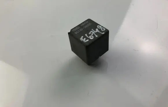 Hyundai XG Other relay 9523038000