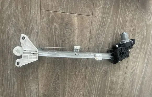 Honda HR-V Rear door window regulator motor CM0937900WR19006