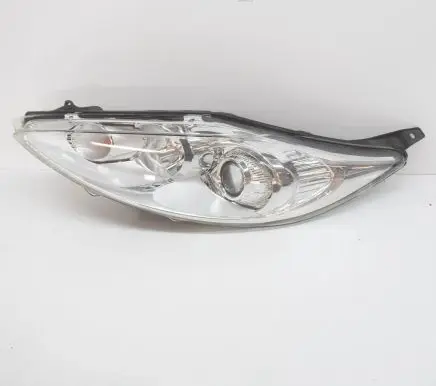 Ford Fiesta Headlight/headlamp