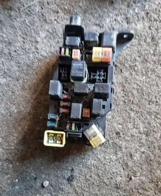 Mitsubishi Space Wagon Fuse box set