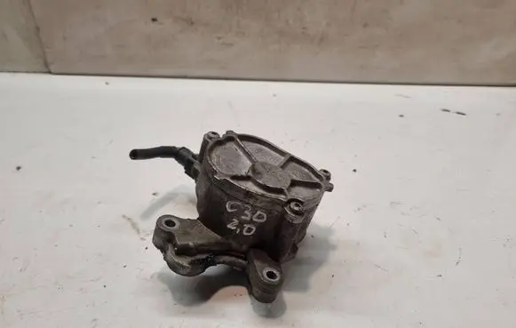 Volvo C30 Vacuum pump D1651B 15110
