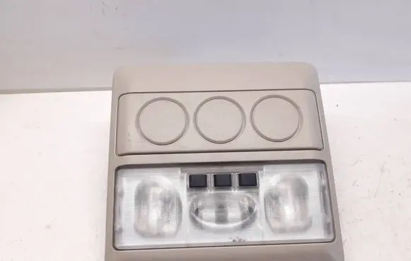 Land Rover Discovery 3 - LR3 Front seat light XDE500420LUM