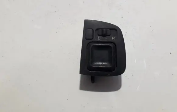 Honda Accord Wing mirror switch 3535K