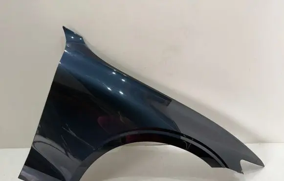 Volvo S60 Fender 