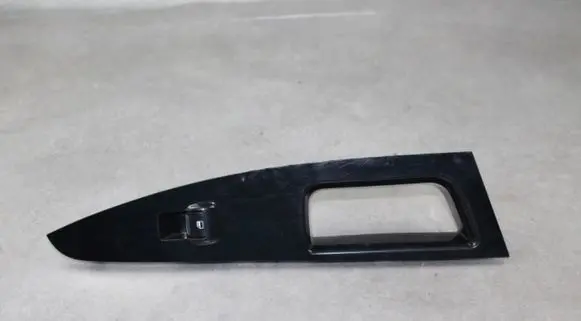 Ford Fusion Electric window control switch DS7314A567B