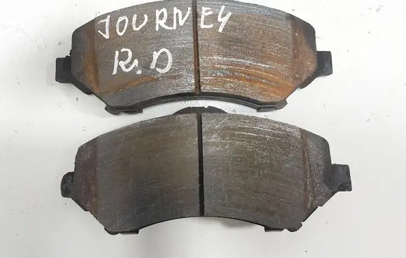 Dodge Journey Brake pads (front) Q104039 90R011838033 D1327