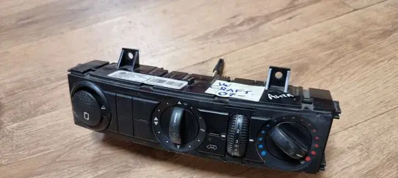 Mercedes-Benz Sprinter W906 Climate control unit 9068300285