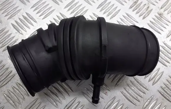 Hyundai Getz Air intake hose/pipe 28138-1C000