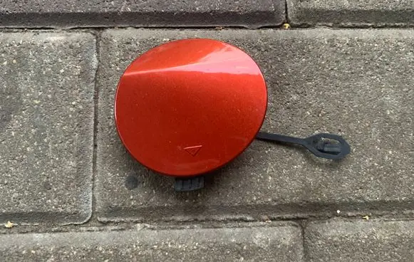 Front tow hook cap/cover
